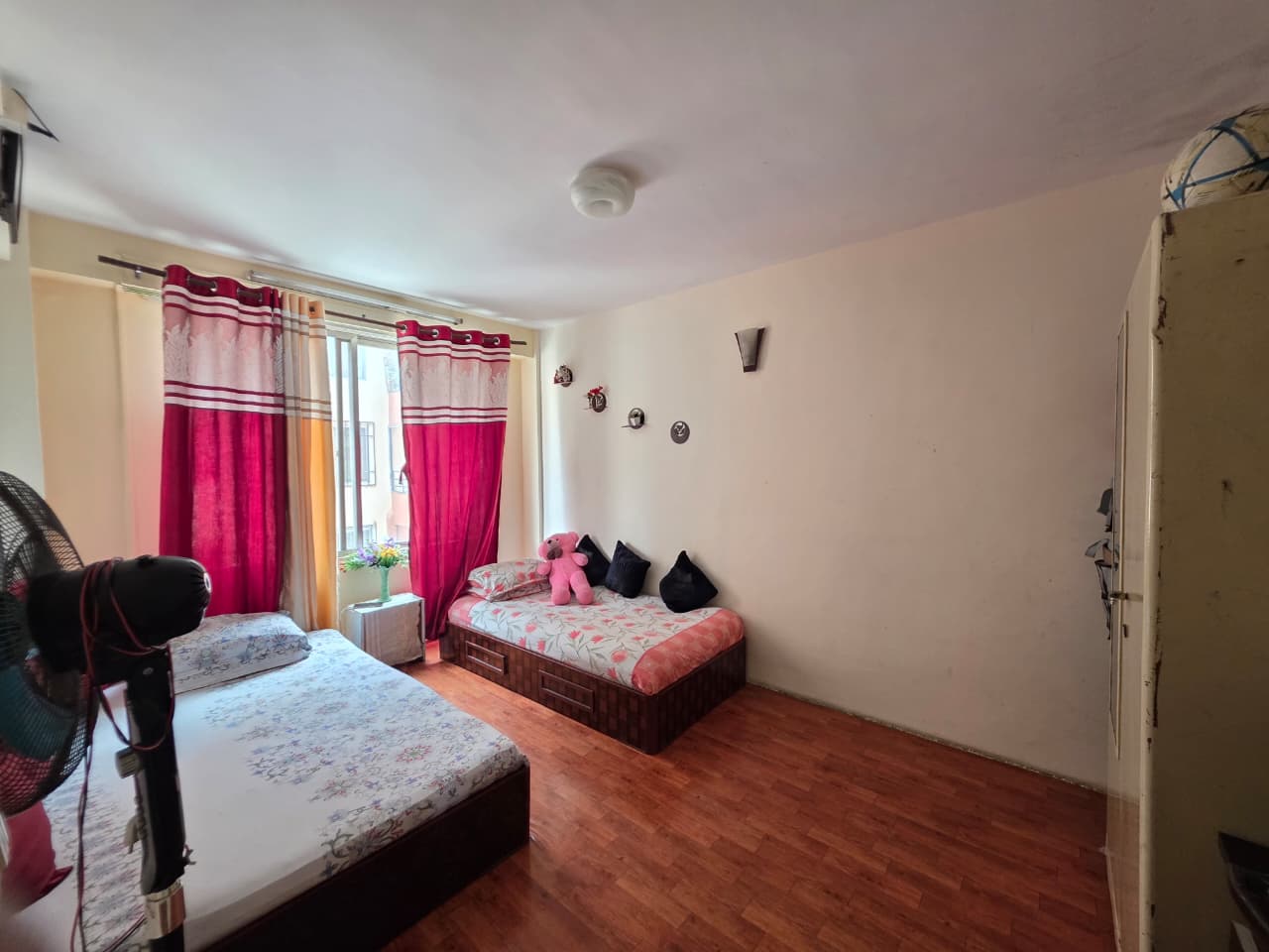 property-image